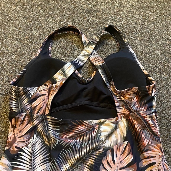 Hurley Women’s One Piece Swim Suit Size L Hurley Scattered‎ Palms NWOT - Picture 4 of 11
